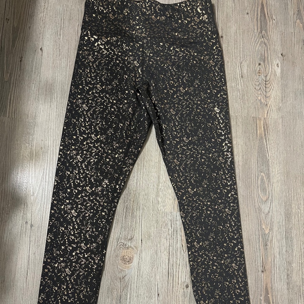 Zyia gold flake leggings